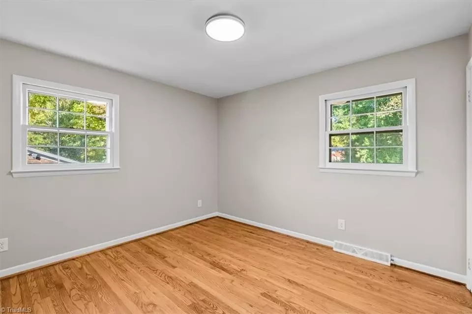 Bedroom - 2108 Carpenter St, Greensboro, NC 27403 photo 2 of 10