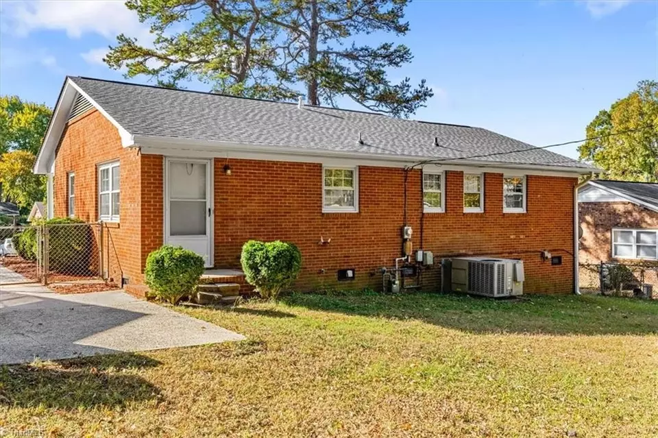 Exterior - 2108 Carpenter St, Greensboro, NC 27403 photo 7 of 7