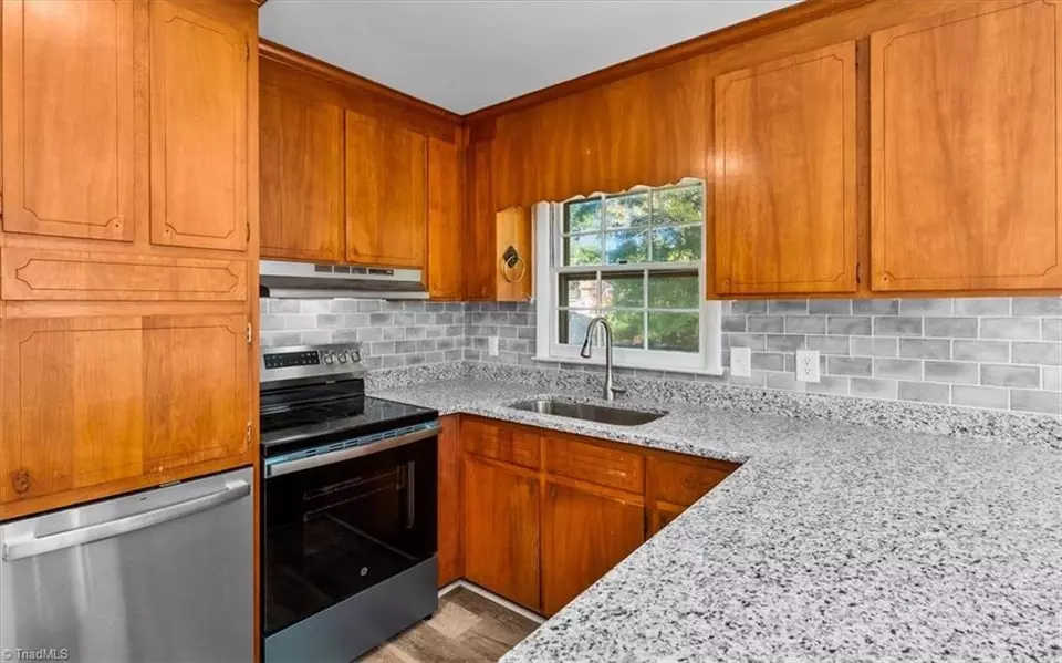 Kitchen - 2108 Carpenter St, Greensboro, NC 27403 photo 1 of 2