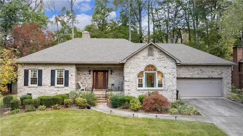 5016 Meadow Hill Ct, Winston Salem, NC 27106