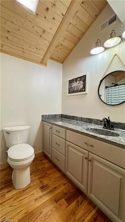 Bath - 711 Roaring River Dr, Hays, NC 28635 photo 3 of 4
