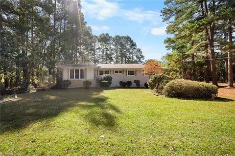 574 Midway School Rd, Winston Salem, NC 27107