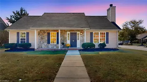 908 Basswood Ave, High Point, NC 27265