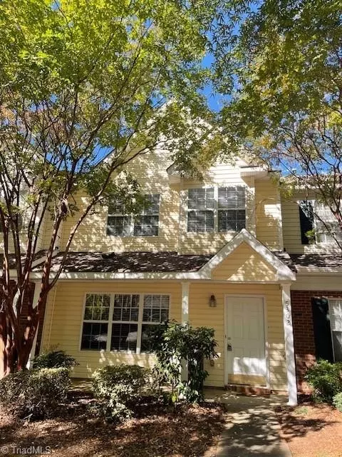 5302 Strasburg Dr, Greensboro, NC 27407