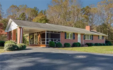 3684 Beeson Dairy Rd, Winston Salem, NC 27105