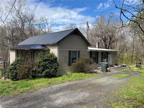 609 Water St, Eden, NC 27288