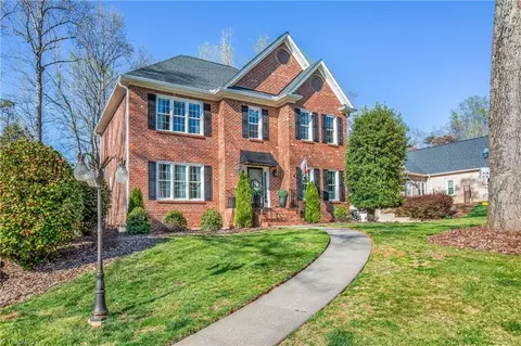 4480 Gatlin Knoll Ln, Clemmons, NC 27012