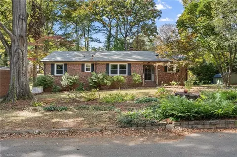 406 Cliffdale Dr S, Winston Salem, NC 27104
