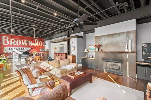 1 5th St W #301, Winston Salem, NC 27101