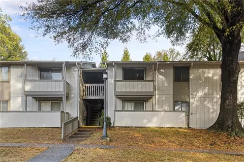 2235 Sunderland Rd #97-C, Winston Salem, NC 27103