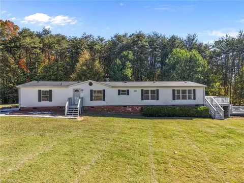 138 Wallin Rd, Reidsville, NC 27320