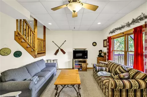 Living - 849 River Ridge Rd, Boone, NC 28607 photo 4 of 4
