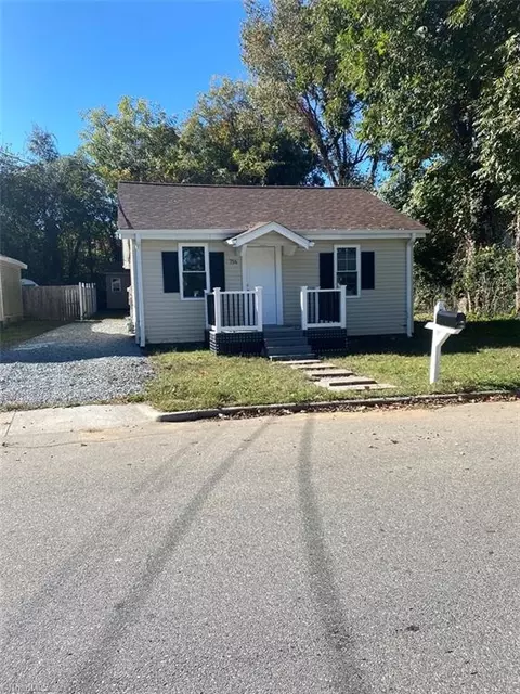 716 Watson St, Reidsville, NC 27320