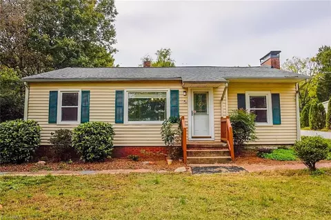 40 Evergreen Dr, Winston Salem, NC 27106