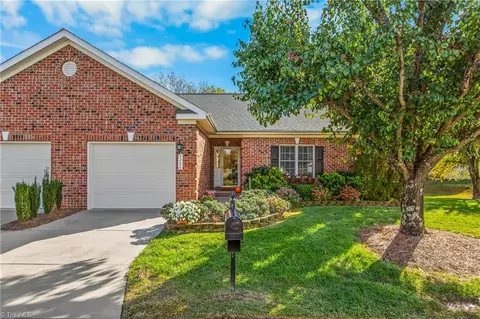 4286 Lumsden Ln, High Point, NC 27265