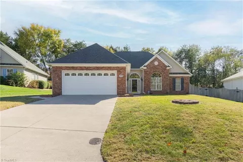 1276 Beaverton Trl, Winston Salem, NC 27103