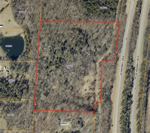 6700 Thurber Rd, Randleman, NC 27317