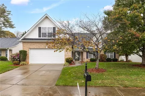 559 Caladium Ct, Kernersville, NC 27284