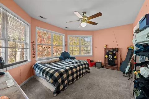 Bedroom - 1040 Sycamore St, King, NC 27021 photo 3 of 7