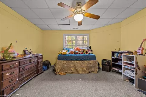 Bedroom - 1040 Sycamore St, King, NC 27021 photo 6 of 7