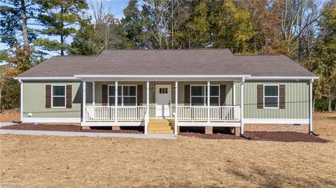 7063 Old Lexington Rd, Winston Salem, NC 27107