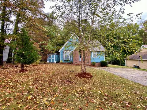 418 Shadybrook Rd, High Point, NC 27265