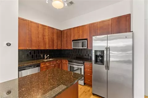 389 Green St N #106, Winston Salem, NC 27101