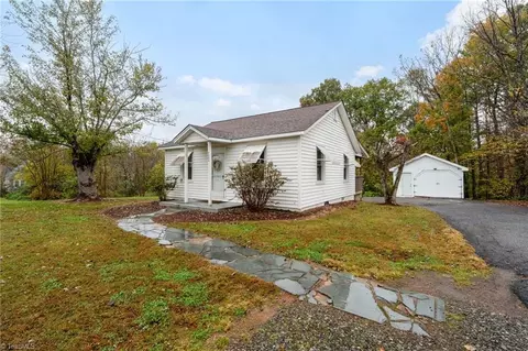 4000 Sparta Rd, North Wilkesboro, NC 28659