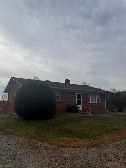417 Ruritan Park Rd, North Wilkesboro, NC 28659