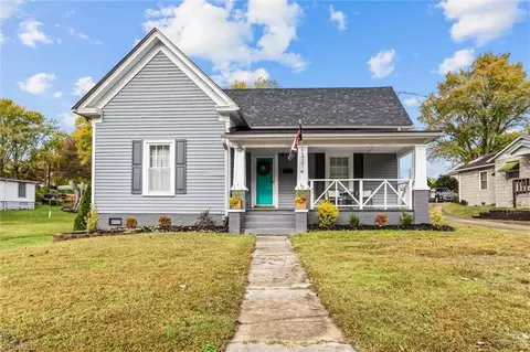 214 Broad St, Mount Airy, NC 27030