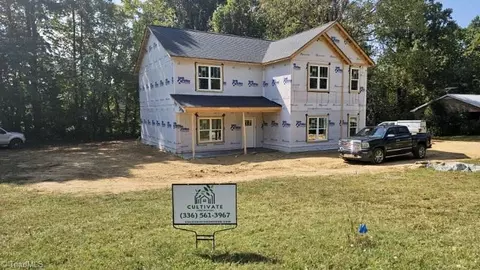 4308 Old Lexington Rd, Winston Salem, NC 27107