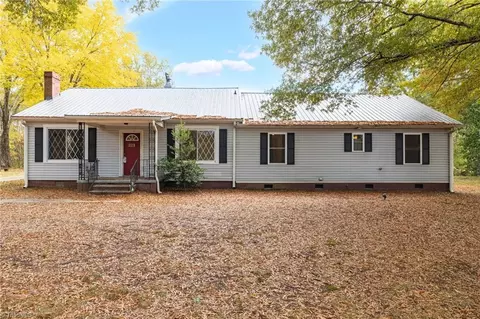 3281 Vance Street Ext, Reidsville, NC 27320
