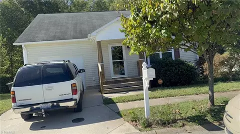 4001 Gloria Rdg, Winston Salem, NC 27107