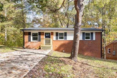 342 Northview Dr, Lexington, NC 27295