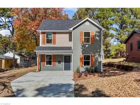 2105 Joe Louis Ave, Greensboro, NC 27401
