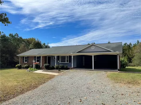 150 S Fuller Mill Rd, Trinity, NC 27370
