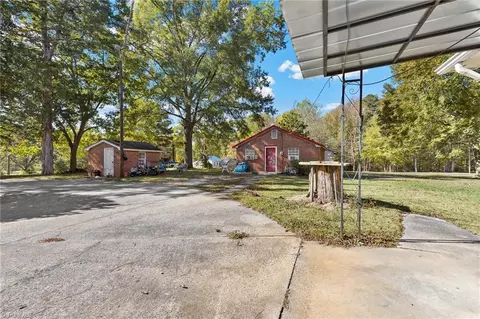 Exterior - 528 Aileen Ave, Biscoe, NC 27209 photo 5 of 11