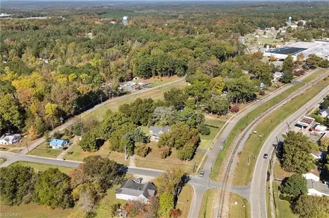 View/Area - 528 Aileen Ave, Biscoe, NC 27209 photo 6 of 9