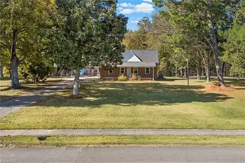 Exterior - 528 Aileen Ave, Biscoe, NC 27209 photo 9 of 11