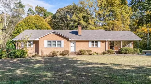 7178 Nc Highway 109, Winston Salem, NC 27107