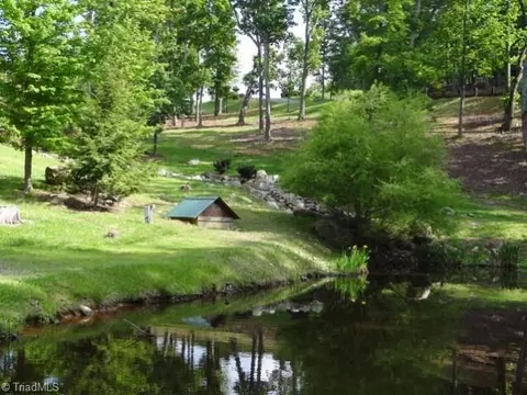 400 Pinnacle Trl, Denton, NC 27239 photo 6