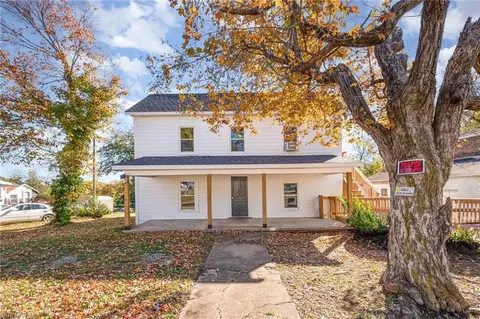 215 Logan St N, Burlington, NC 27217