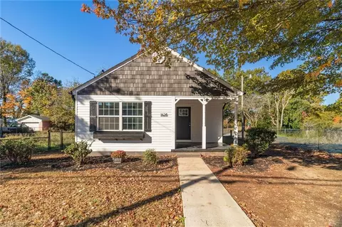 1426 Thurmond St, Winston Salem, NC 27105