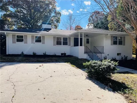 3311 Hillside Dr, High Point, NC 27265