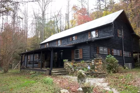 5668 Longbottom Rd, Hays, NC 28635
