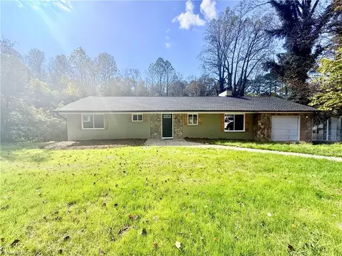 5010 Cherry St N, Winston Salem, NC 27101