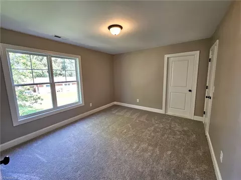 Bedroom - 109 Glen Brooke Ln, King, NC 27021 photo 2 of 4