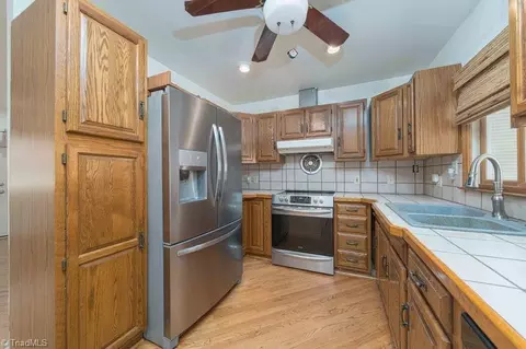 Kitchen - 1802 Slate Rd, King, NC 27021 photo 2 of 2