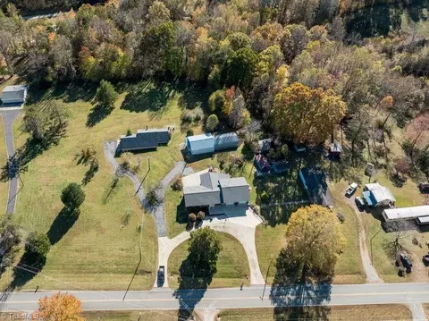 View/Area - 1802 Slate Rd, King, NC 27021 photo 2 of 2