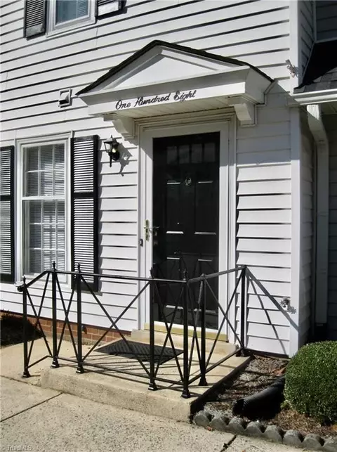 108 Charlestowne Cir, Winston Salem, NC 27103